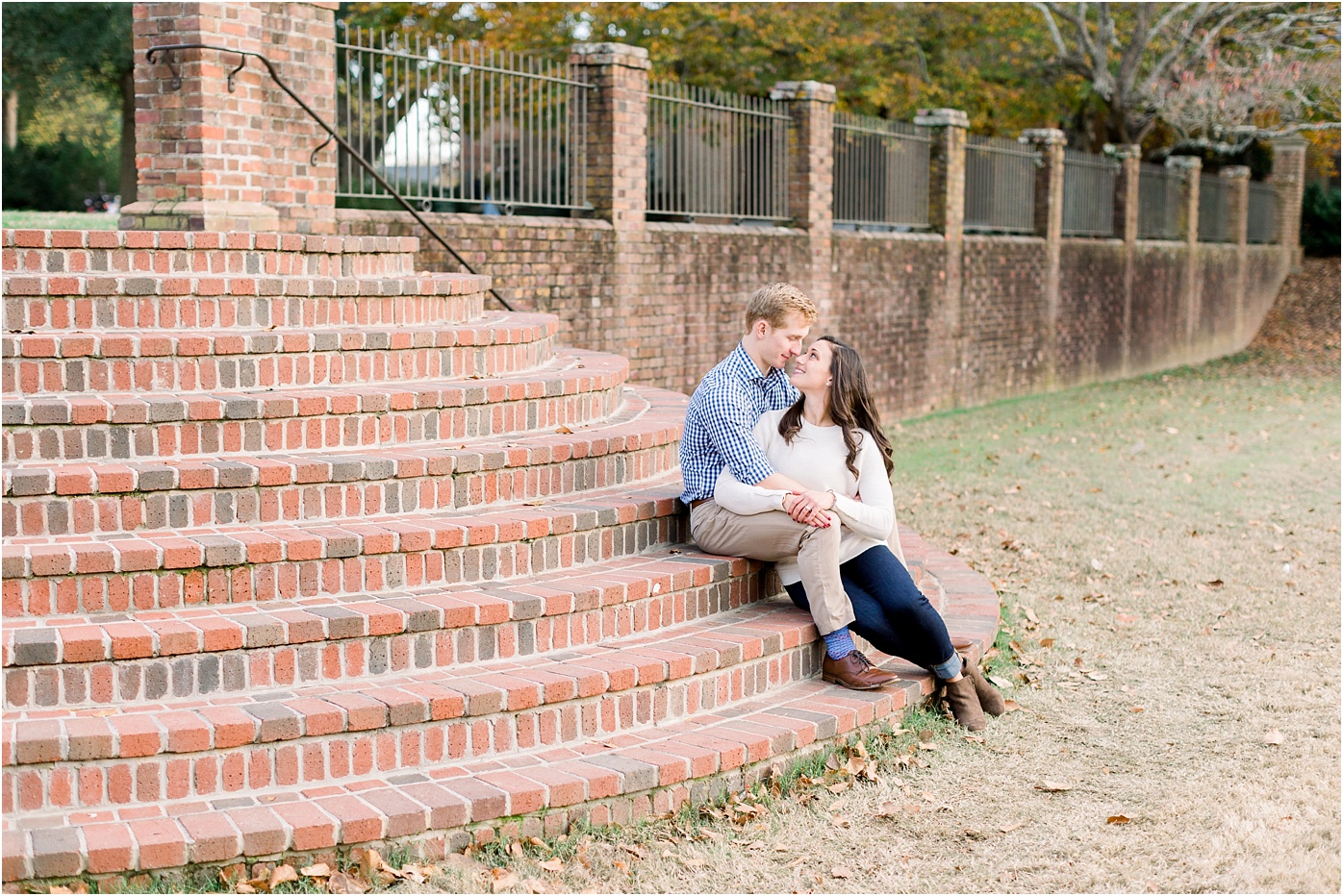 colonial-williamsburg-engagement-photo